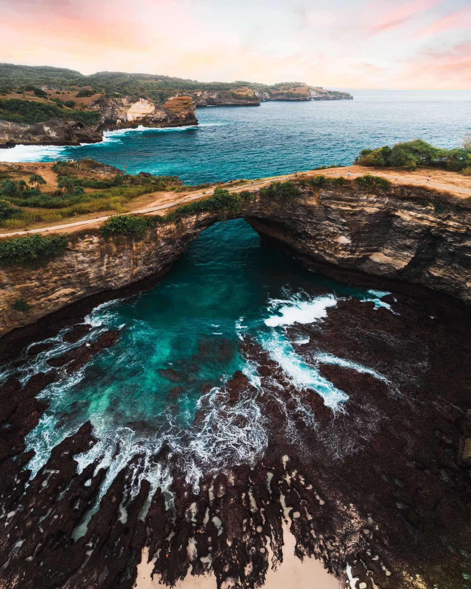 West Nusa Penida Private Tour with Return Boat Tickets and Lunch